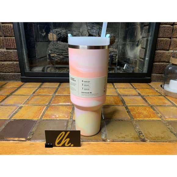 *NEW IN HAND* Stanley Quencher Flowstate Tumbler | 40 OZ Warm Serene Brushstroke - Picture 6 of 9
